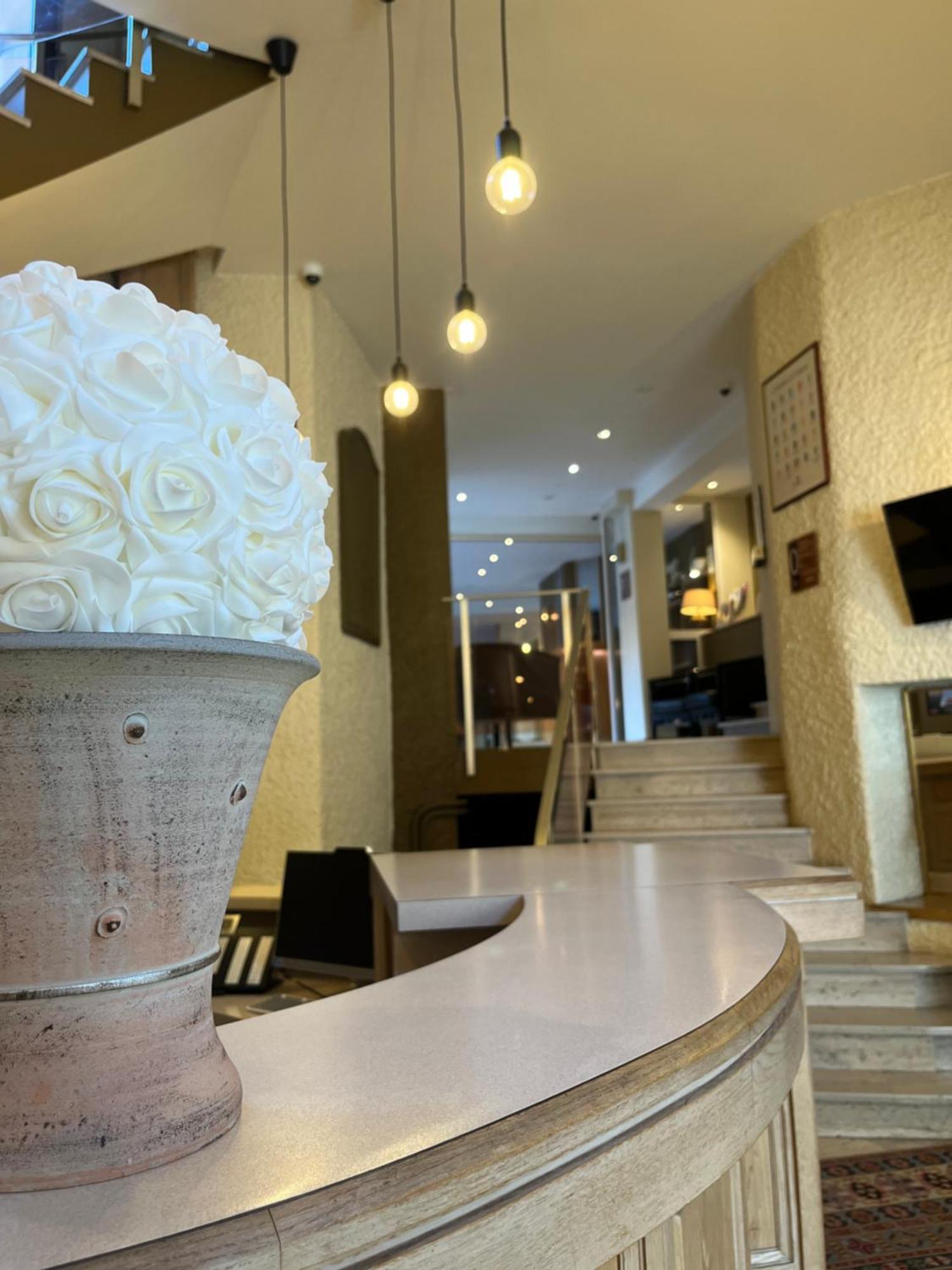 Hotel Tour Maje Rodez Exterior photo